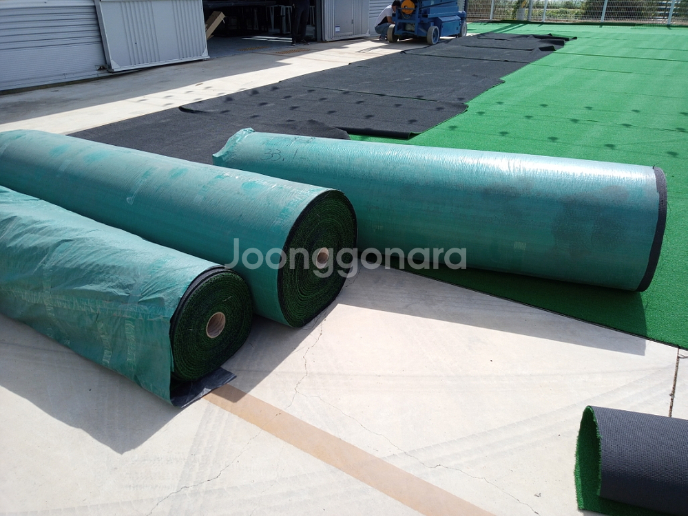 애견카페 인조잔디 010  3711  7487 아주저렴--2