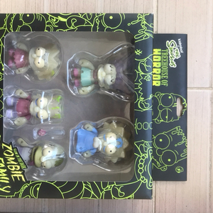 kidrobot 키드로봇 심슨 트리하우스 호러