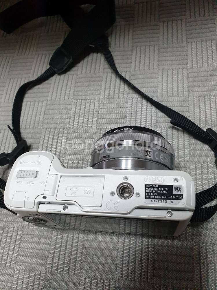 소니카메라 NEX-F3--2