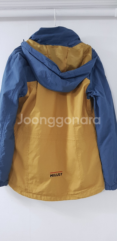 밀레 바람막이 새상품 판매--1
