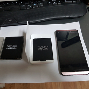 LG V20 64G 로즈골드 상태좋아요.