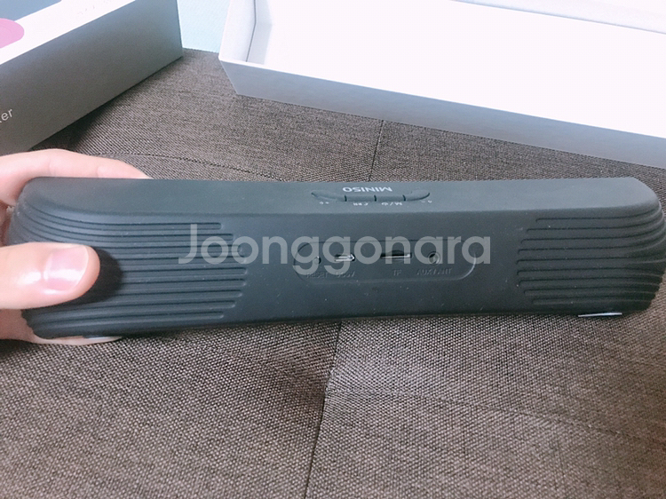 미니소 블루투스 스피커 판매합니다(풀박)--2