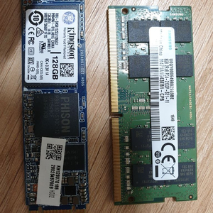 노트북 8g램(삼성), 128g ssd(킹스톤) 팝니다