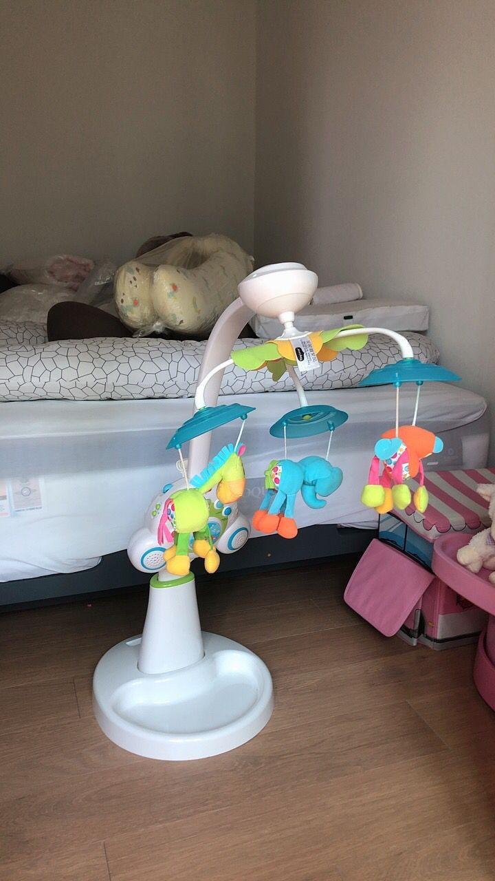 피셔프라이스 모빌--3