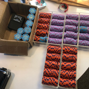 포커칩 850개 이상 팝니다