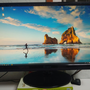 qx2414 led multi 144hz 모니터 팝니다