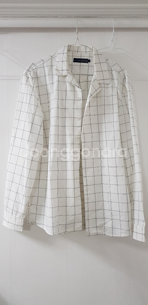 어스앤덤 오픈카라 남방,티셔츠 새상품판매--0