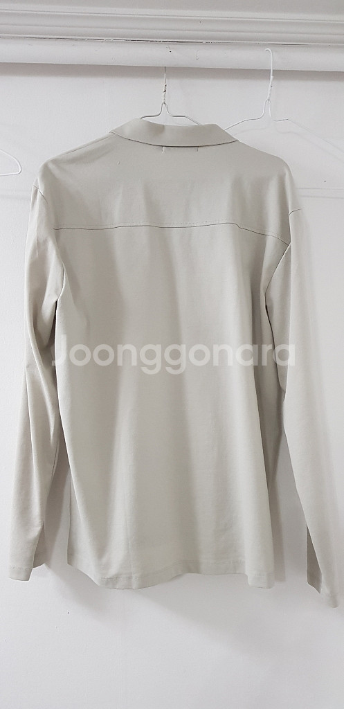 어스앤덤 오픈카라 남방,티셔츠 새상품판매--4