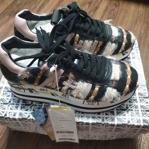 프리미아타 beth sneakers