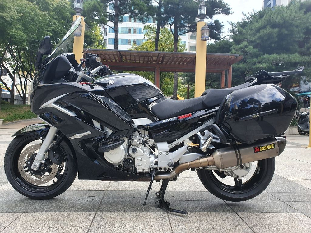야마하 FJR1300--4