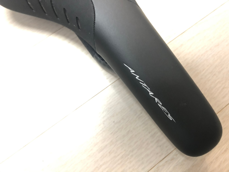 로드 자전거 카본 안장 Fizik Antares R1--2