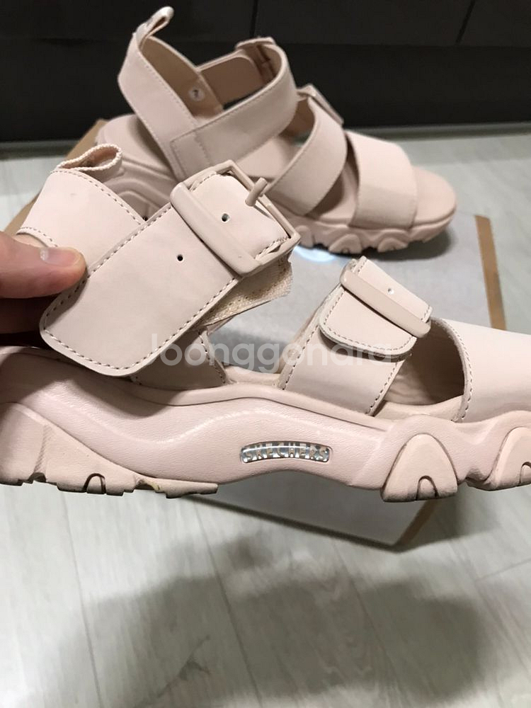 스케쳐스 샌들 240~245 올여름초구입 딱2번신음--6