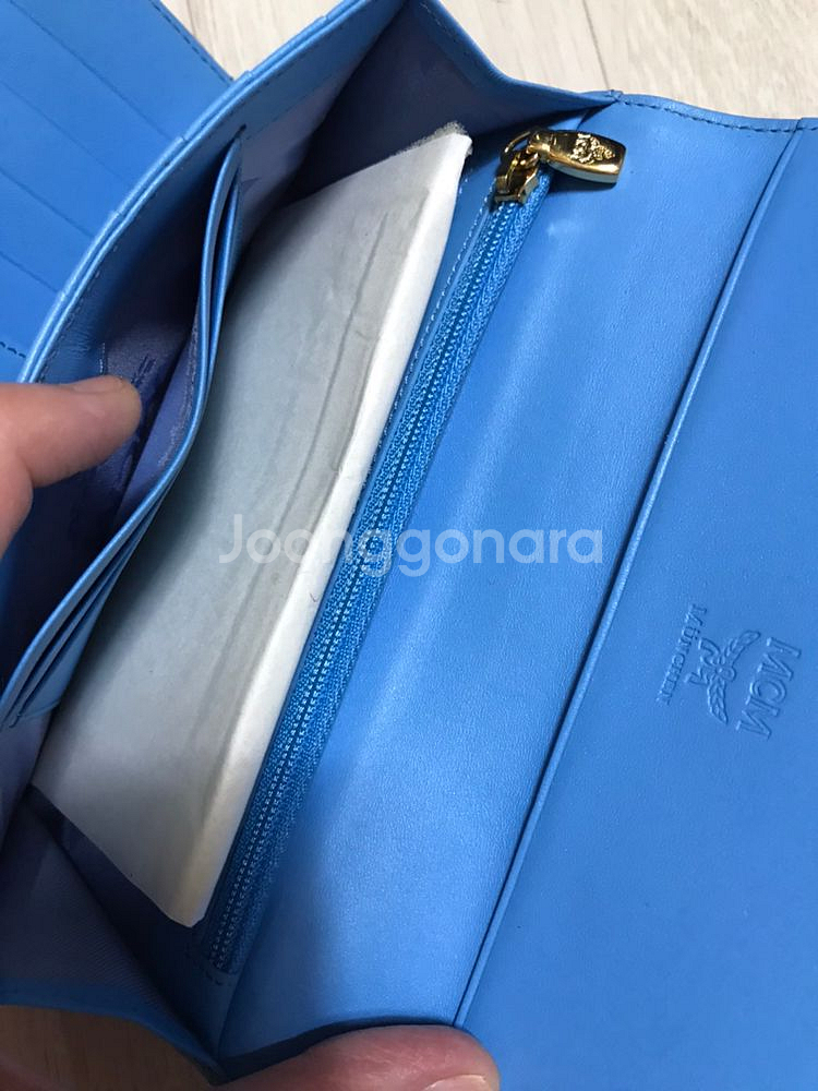 MCM가죽지갑 (100%새제품)--5