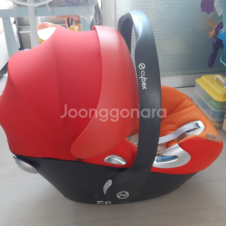 싸이벡스 바구니 카시트--1