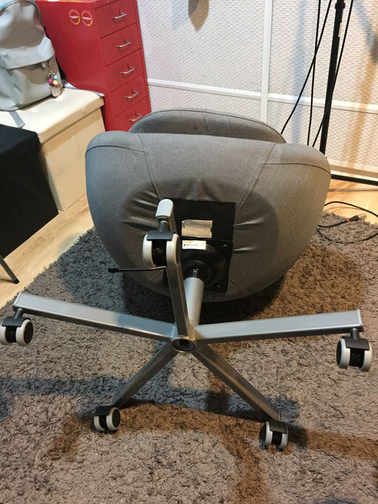 이케아 회전의자 SKRUVSTA 80280006--1