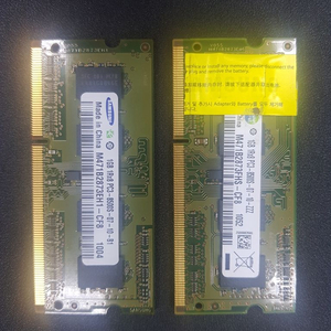 1GB 1RX8 PC3  8500S 두개