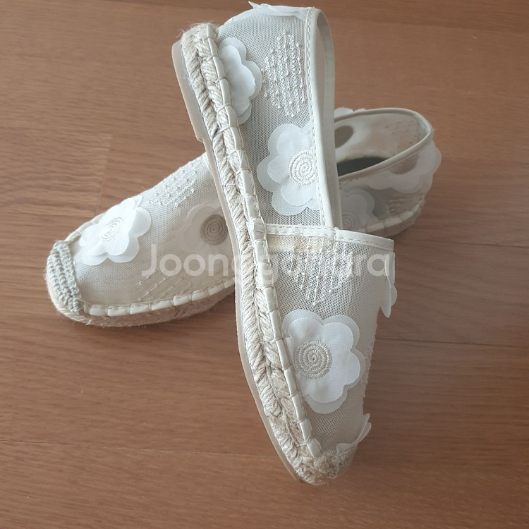 새상품/여성에스파듀240--3