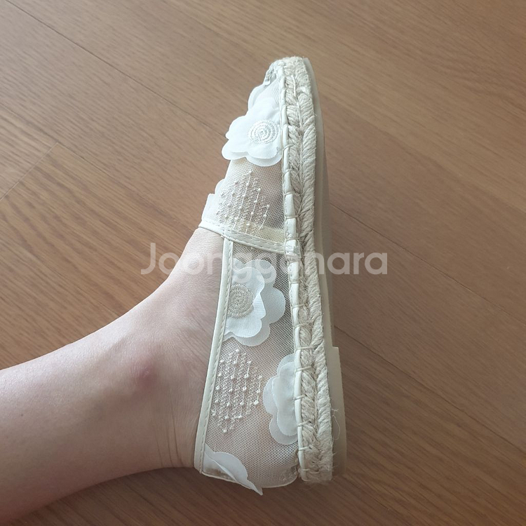 새상품/여성에스파듀240--4