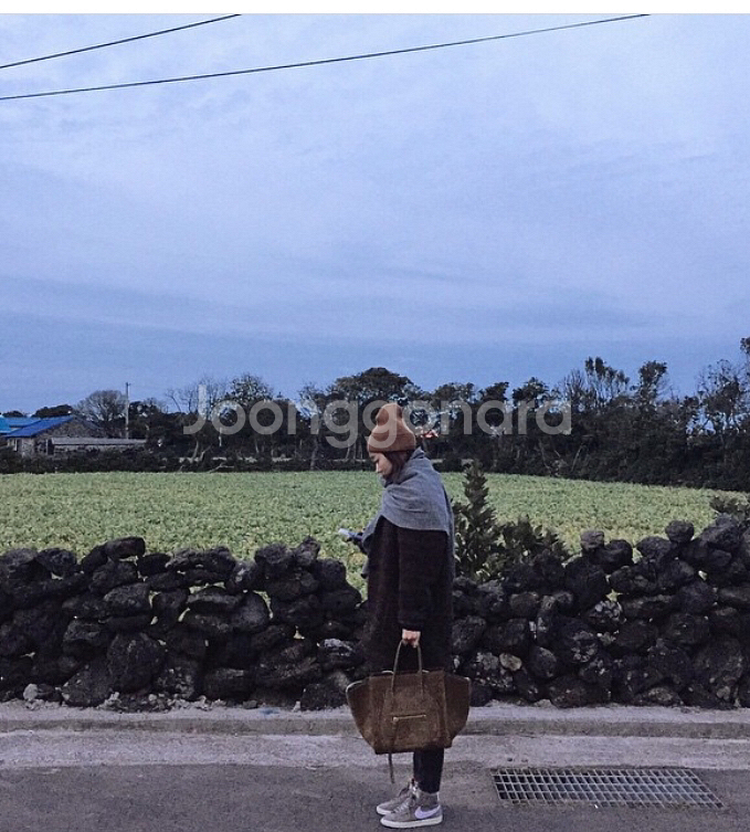 [정품]CELINE 셀린 러기지 미듐 카키--9