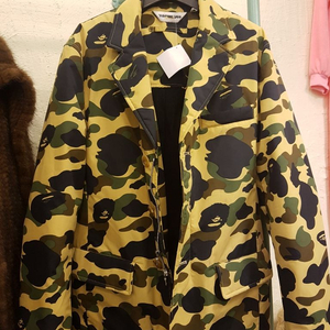 베이프 카모 패딩