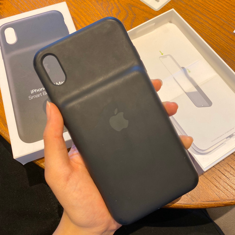 가격내려요!)아이폰XS MAX 정품 보조배터리 케이스--3