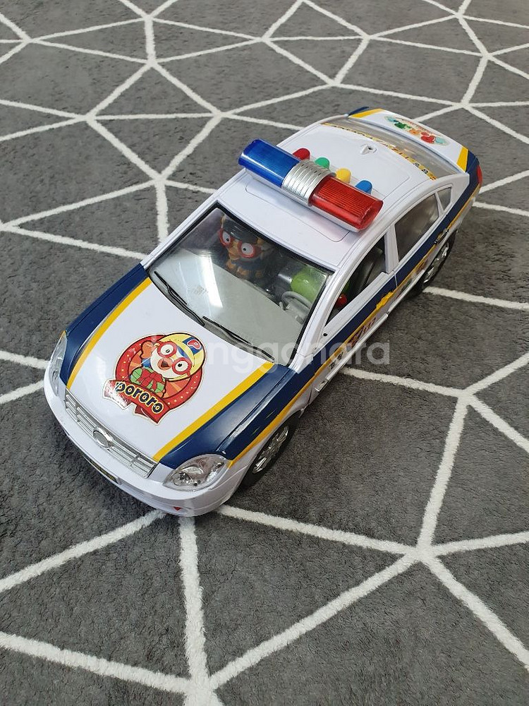 뽀로로경찰차--0