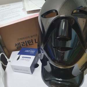 셀린턴 LED마스크 블랙에디션 판매합니다. 급매