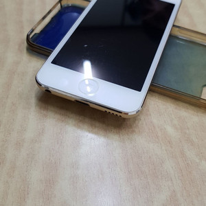 아이팟 터치 6세대 16기가