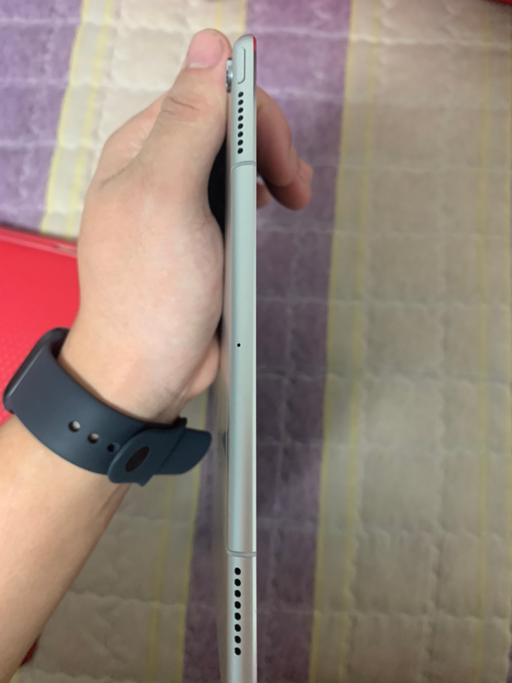 아이패드프로2세대 10.5 실버 64G 셀룰러 팝니다--4