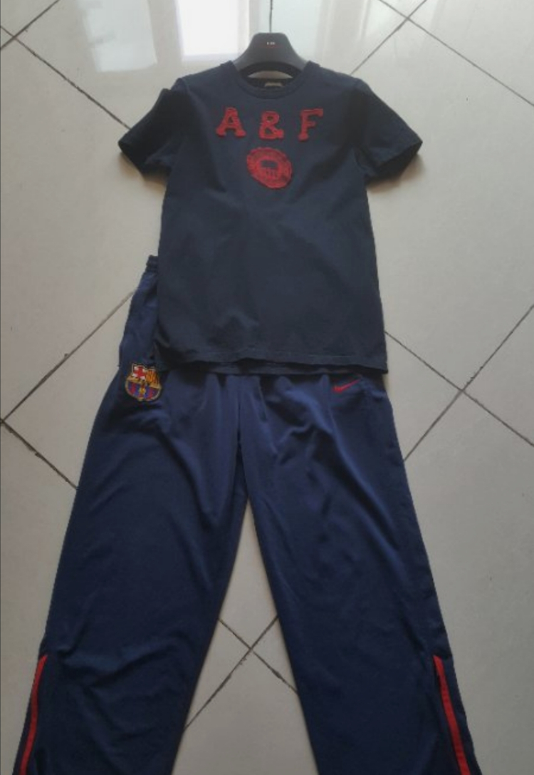 나이키 바르셀로나 트레이닝 바지 팝니다--1