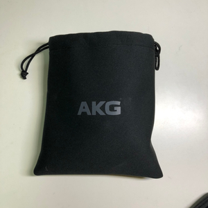 AKG 50BT 헤드폰