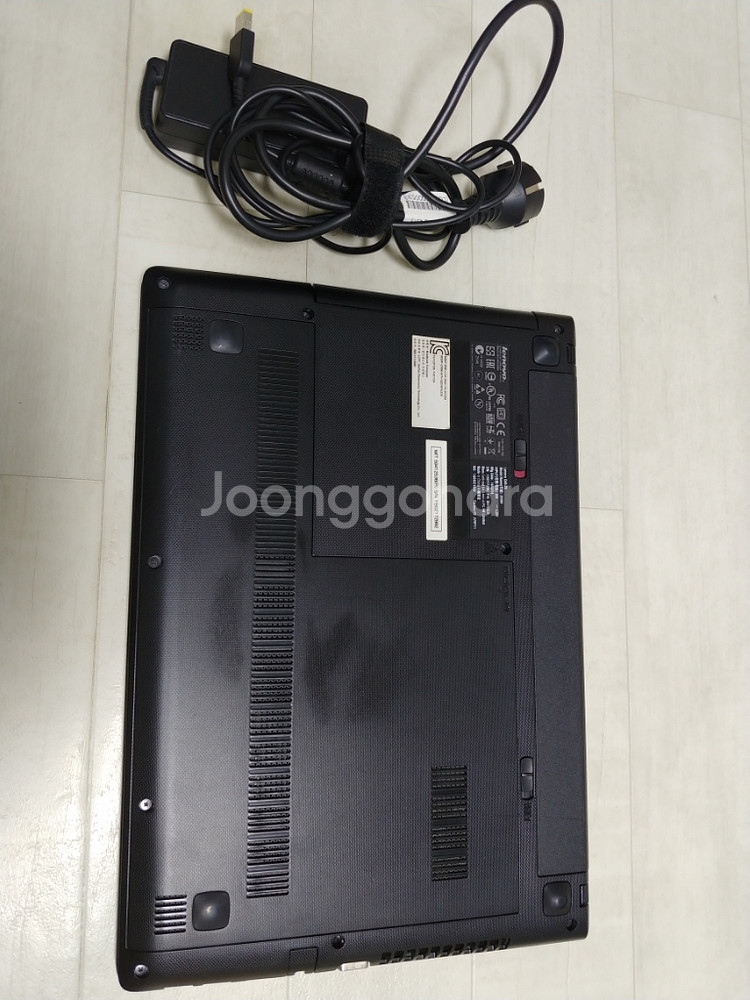 레노버 G40-70 하스웰 노트북입니다.--1