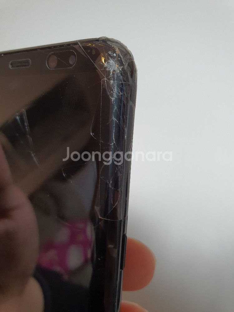 갤럭시S8+ 128기가 KT 공기계 액정파손폰--1