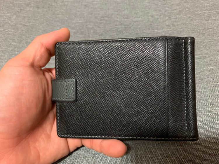 mcm머니클립 지갑 팝니다.--2