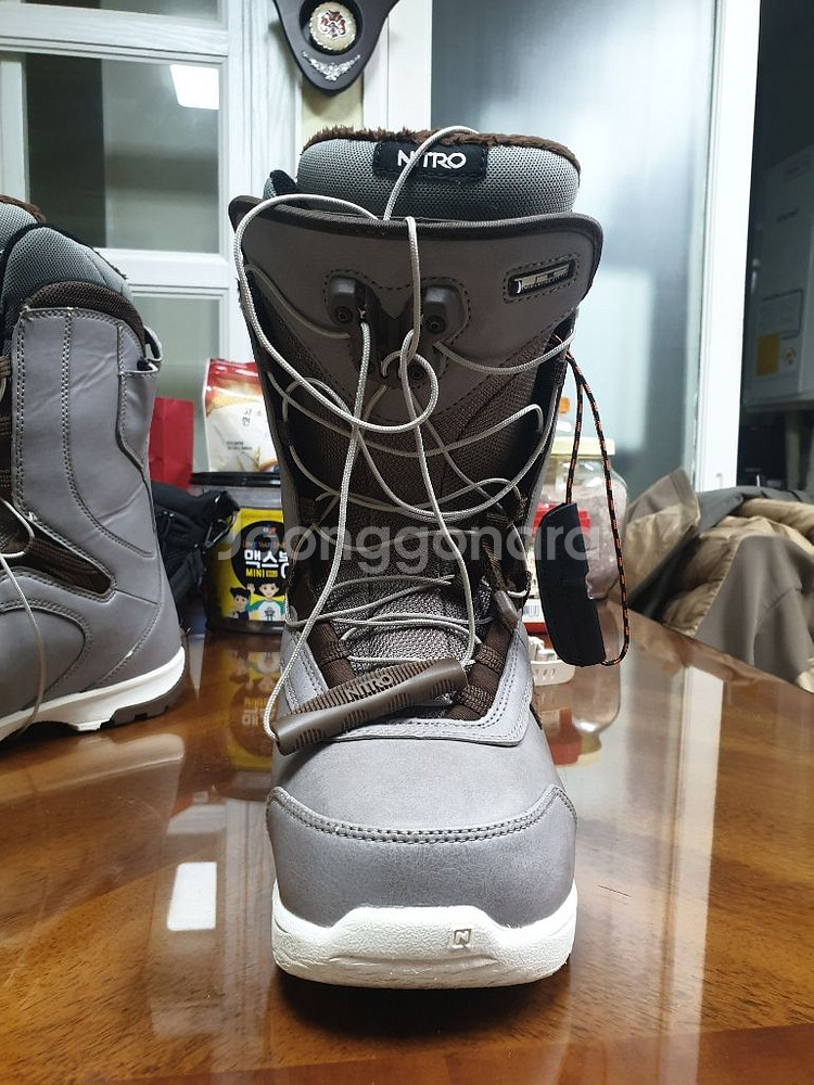 스노우보드 부츠(나이트로) 240 판매합니다--2