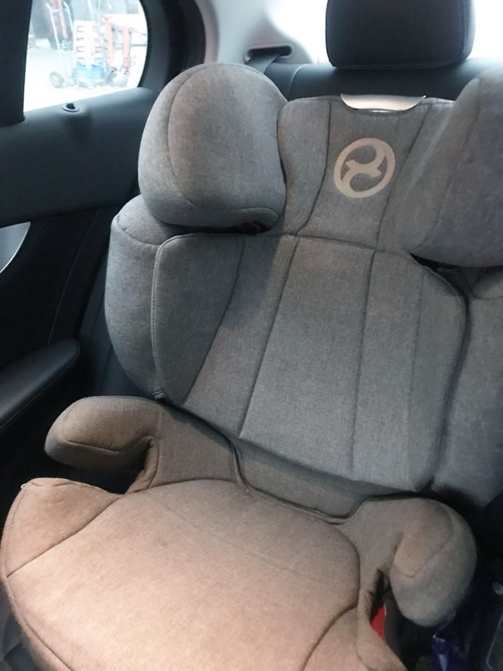 싸이벡스 Q2 쥬니어 카시트--1