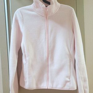 유니클로 딸기우유 후리스 자켓