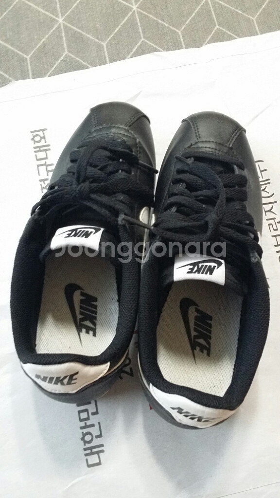 나이키 클래식 코르테즈235--7