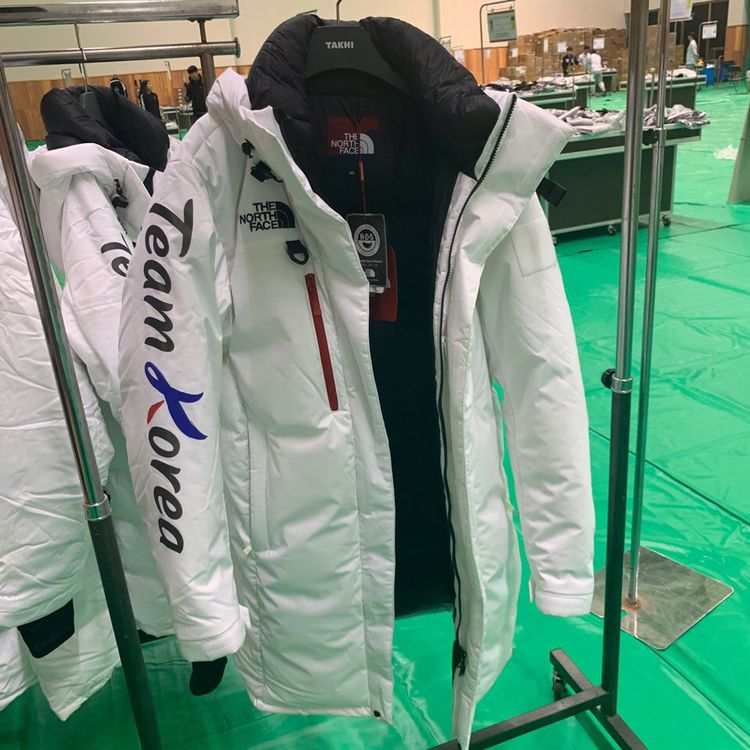 노스페이스 팀코리아 국가대표 롱패딩--1