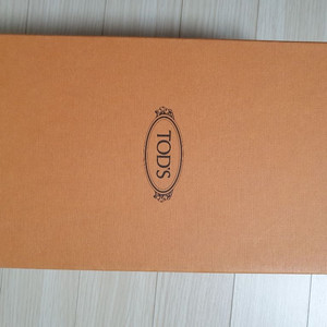 토즈 여성 운동화 새제품