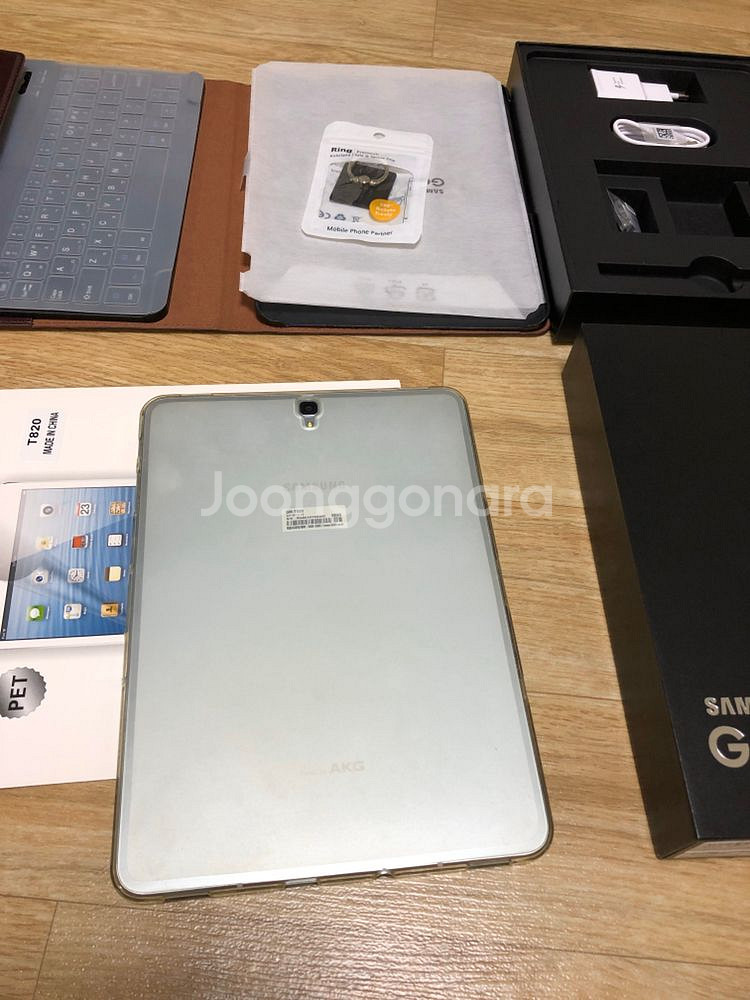 갤럭시탭s3 32gb(wifi) 판매합니다.--2