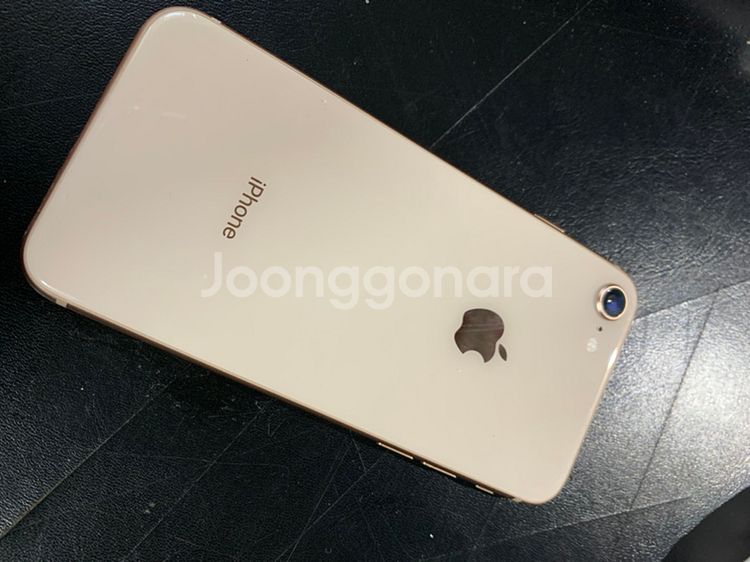 아이폰8 64기가 골드--1