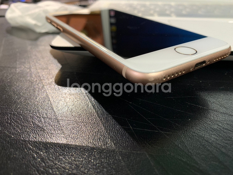 아이폰8 64기가 골드--3