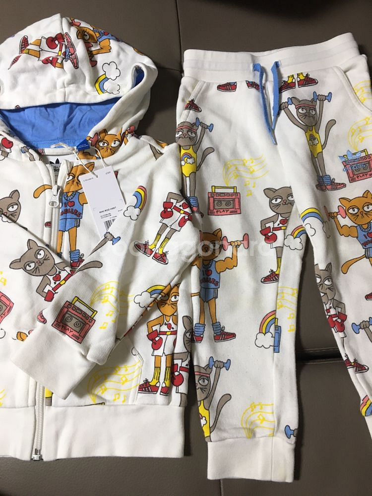 미니로디니 아디다스 콜라보 90사이즈 2만--0