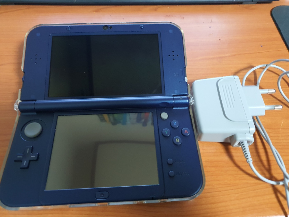 닌텐도 뉴 3ds xl + 포켓몬 울트라문 15만원--1
