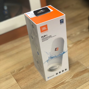 JBL FLIP4 미개봉 s급 블루투스 스피커 팝니다