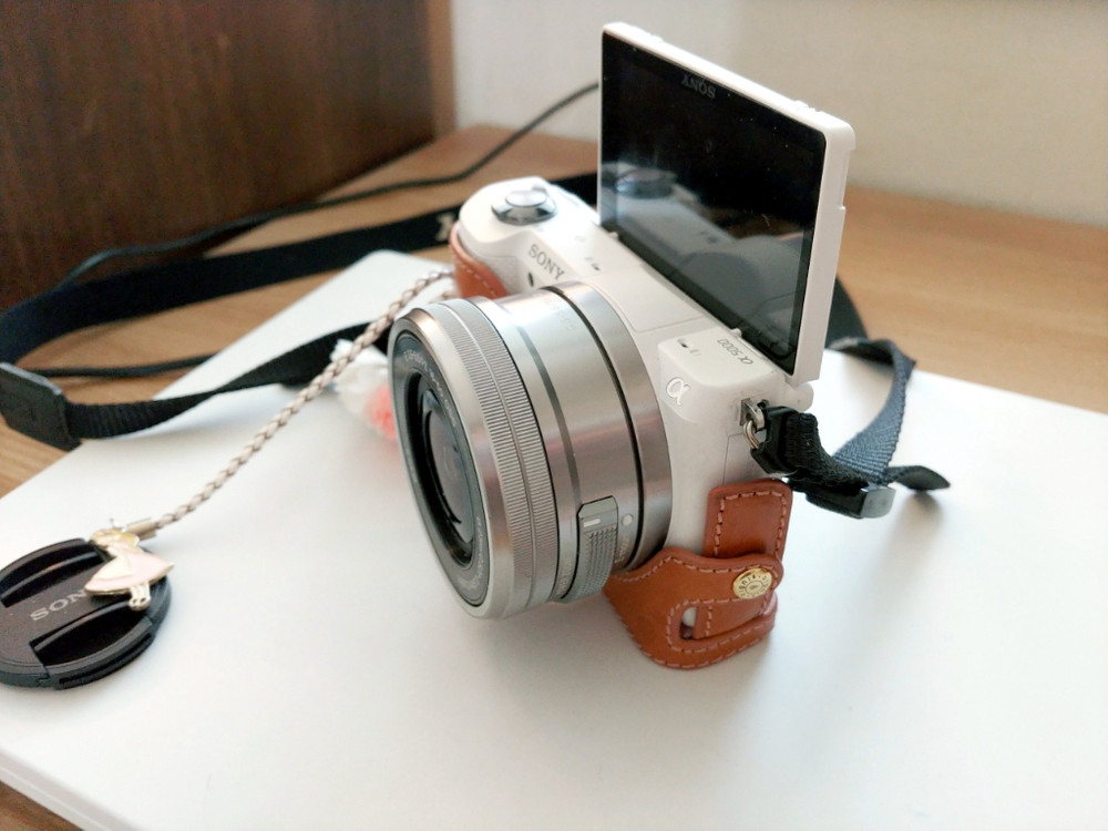 소니 미러리스 카메라 알파 a5000 싸게 팔아요--3