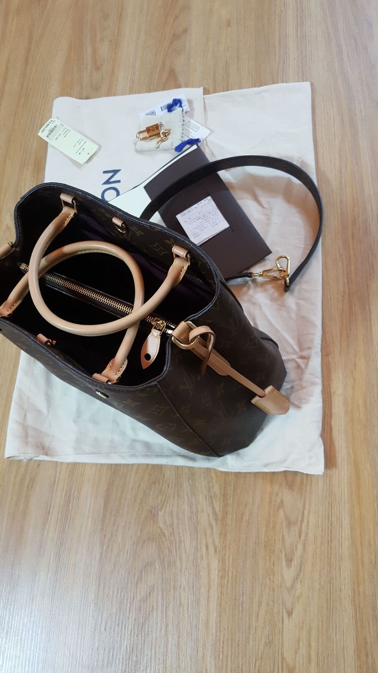 루이비통 몽테뉴mm 거의새상품--4