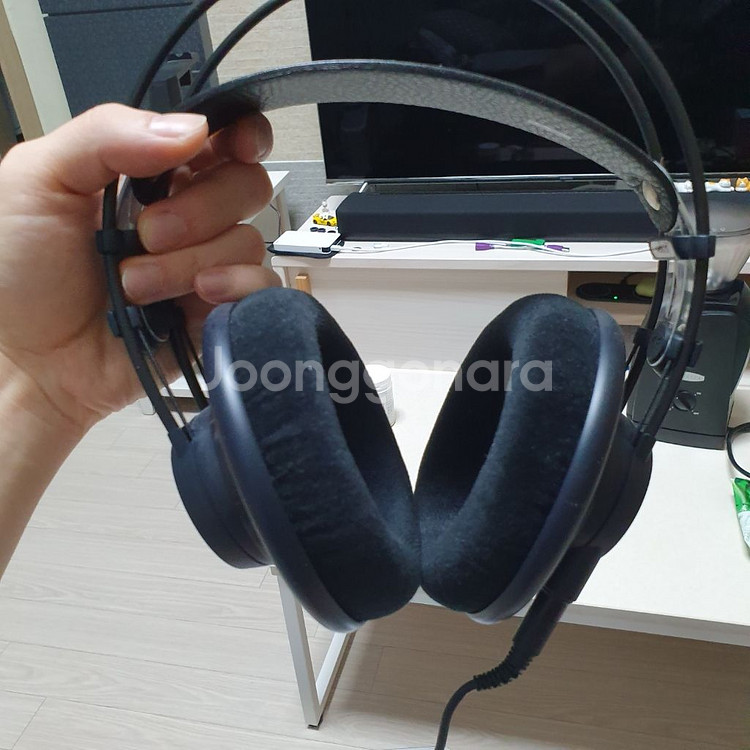 akg k702 팝니다.--4