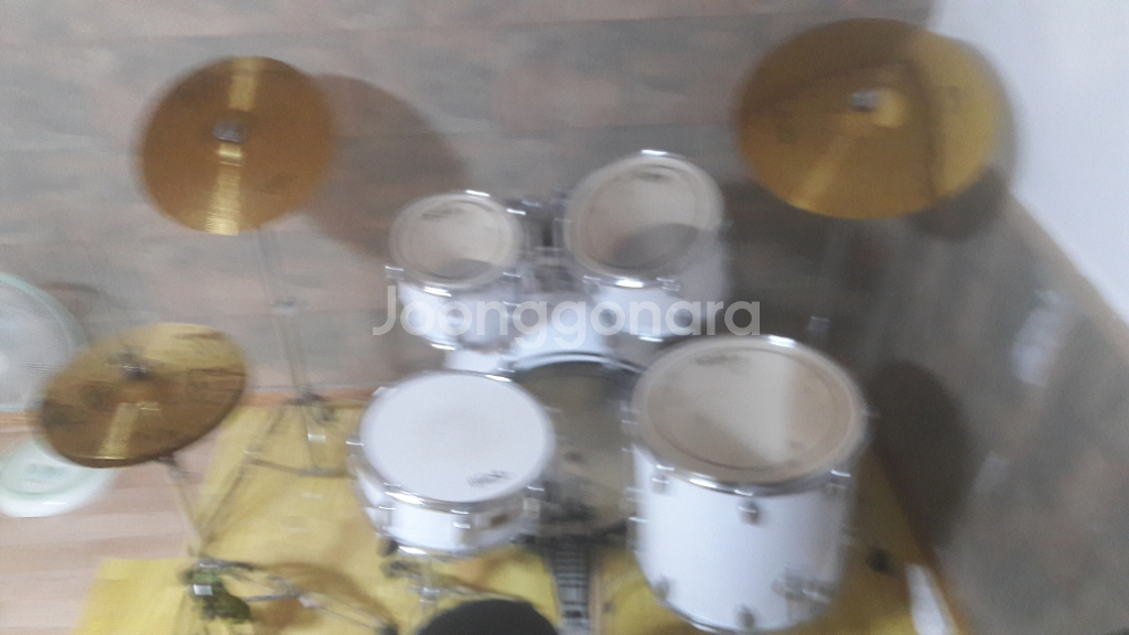 드럼 판매합니다 사용 기간은 6개월 정도입니다--1